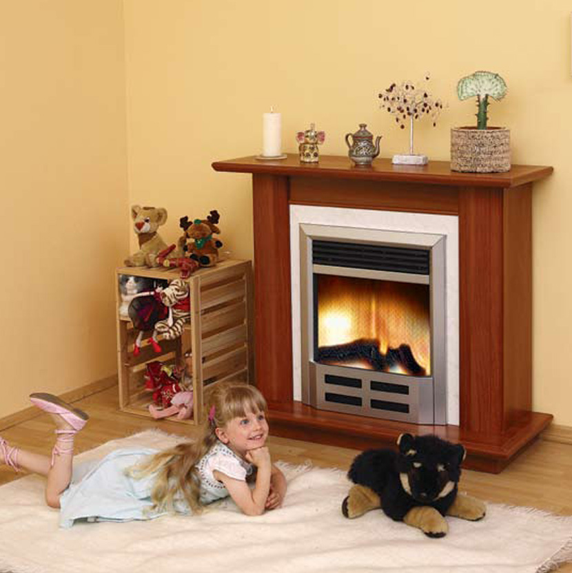 Наличие огнеупорного стекла и не нагревающегося корпуса, позволяет разместить такой отопительный агрегат даже в детской комнате
